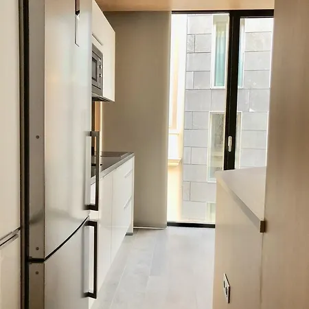 Urbanliving Cisneros Apartamento